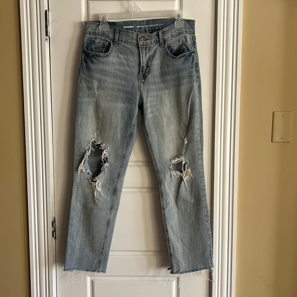 Old navy boyfriend straight leg jeans. size 8 regular - Picture 1 of 2